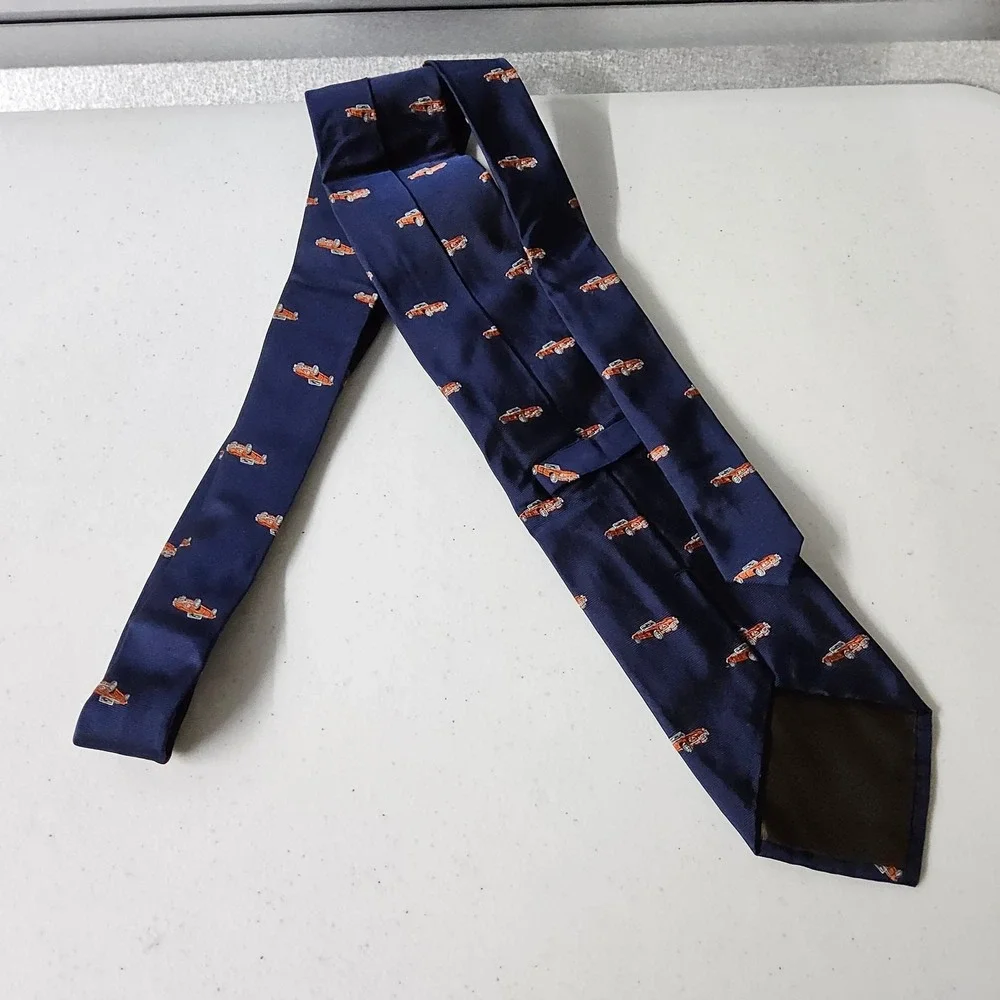 J Crew Men's Necktie Navy Blue Red Car Novelty Print Silk J.Crew J,‎ Crew